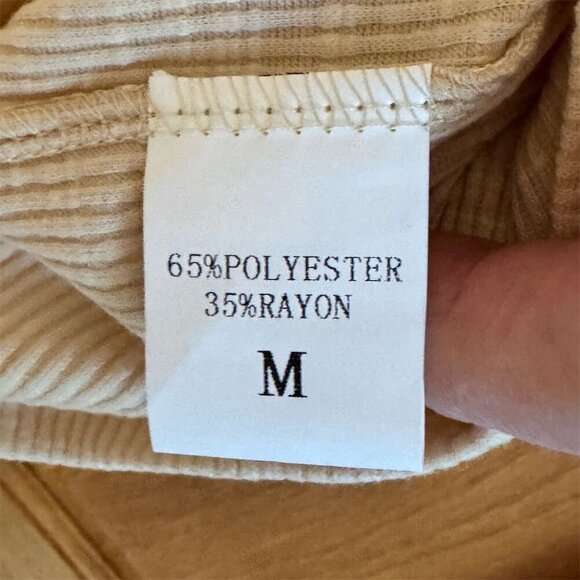 NWT Kissfix Women's Beige Long Sleeve Henley Top Size M - Picture 4 of 5